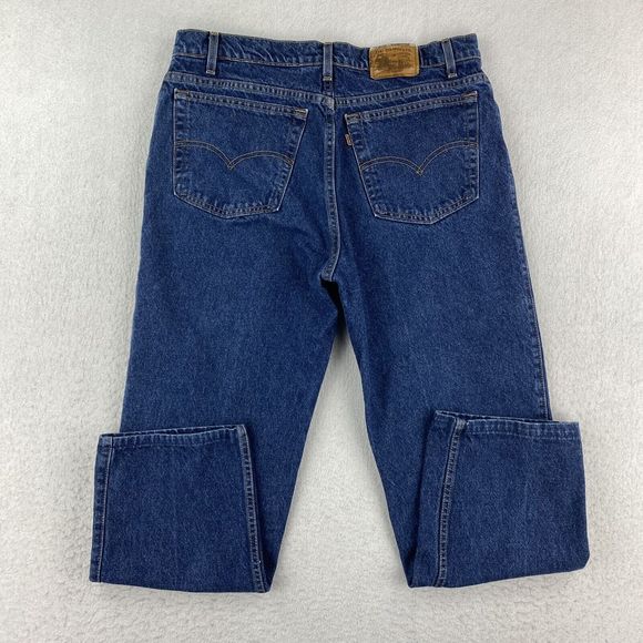Vintage 90's Levi's 540 Blue Denim Jeans Relaxed Fit Leather Tab Men 38x29 USA - Picture 7 of 16
